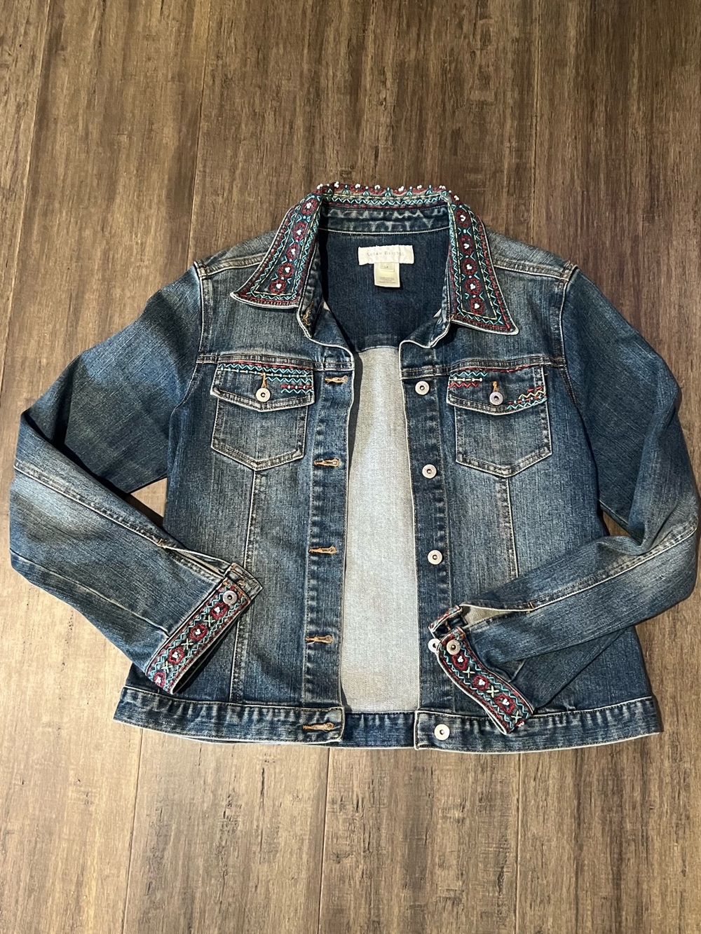 Vintage Susan Bristol red blue embroidered Jean denim jacket silver buttons sz M